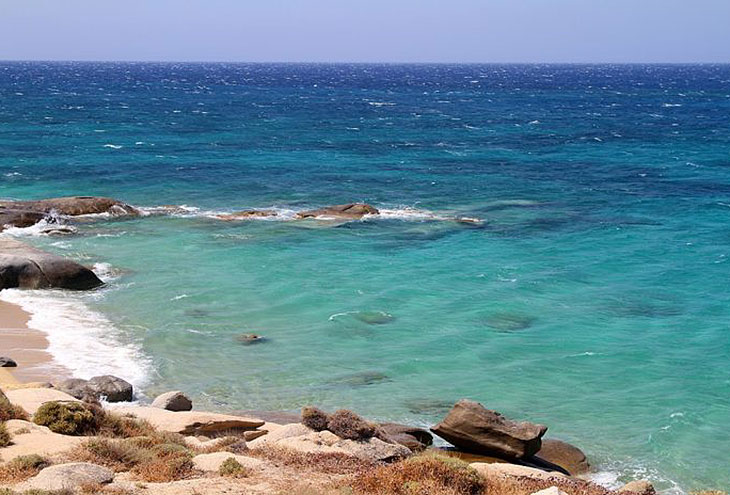 Лучшие нудистские пляжи Греции 