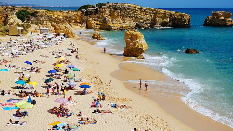 10 самых популярных стран Европы для пляжного отдыха в 2022 году