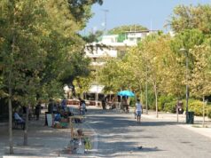 Историческая площадь Тиссион в Афинах подверглась косметическому ремонту