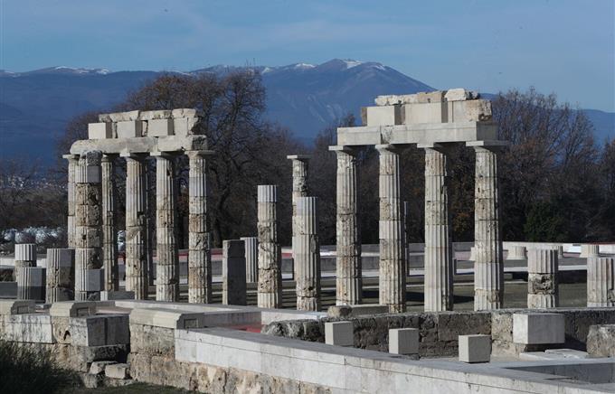 Дворец Филиппа II Македонского представлен публике